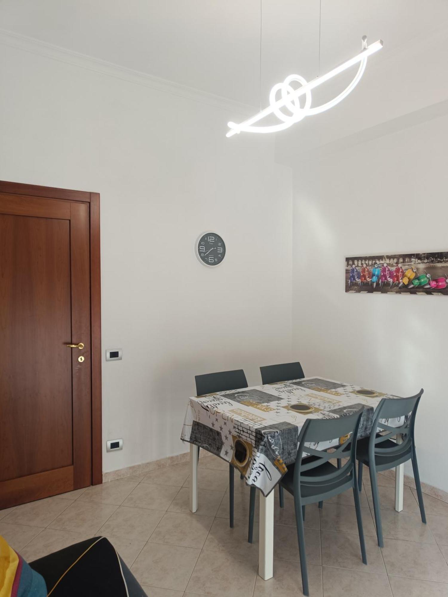 Tia Tourist Apartment Rzym Zewnętrze zdjęcie