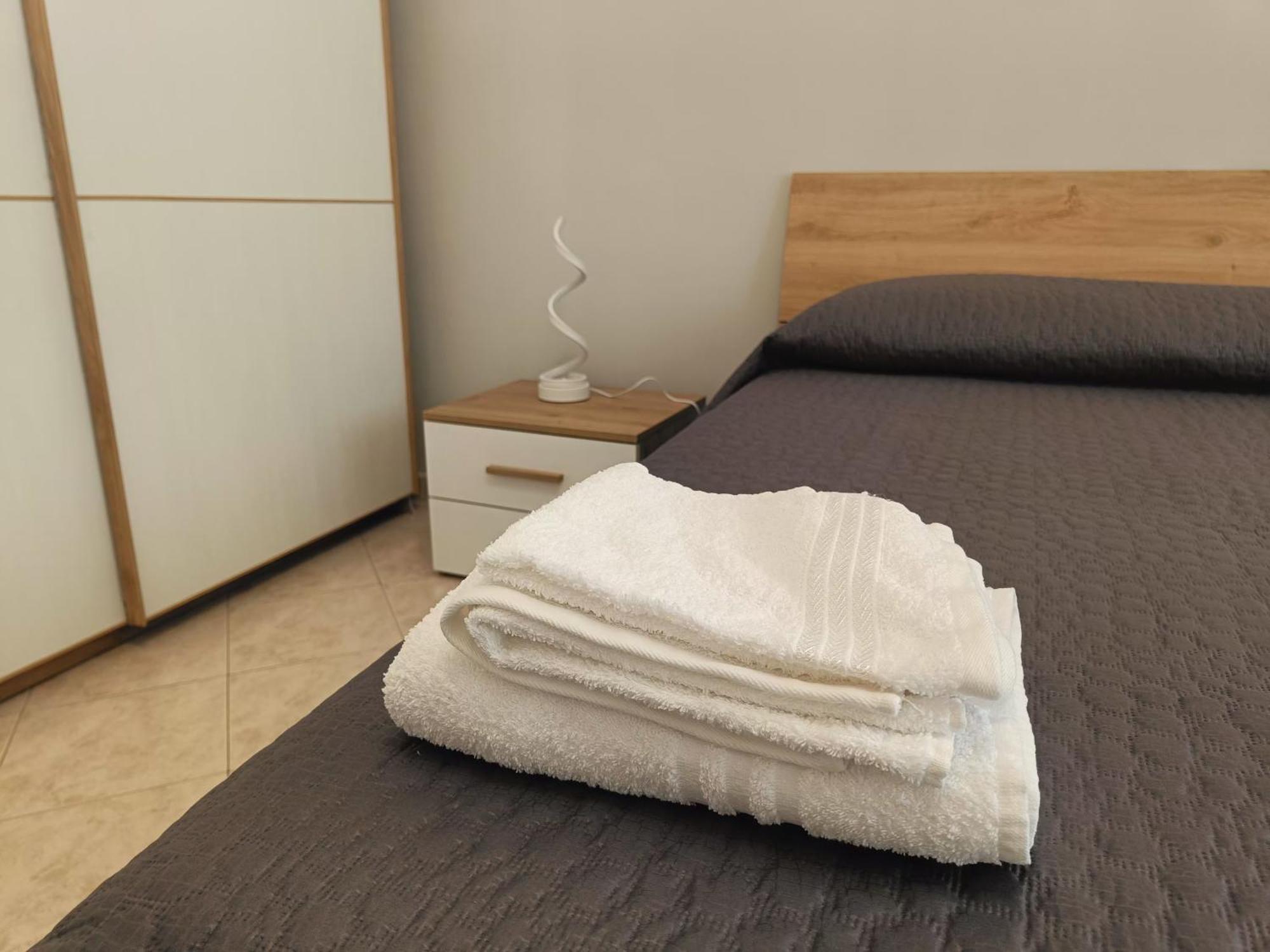 Tia Tourist Apartment Rzym Zewnętrze zdjęcie